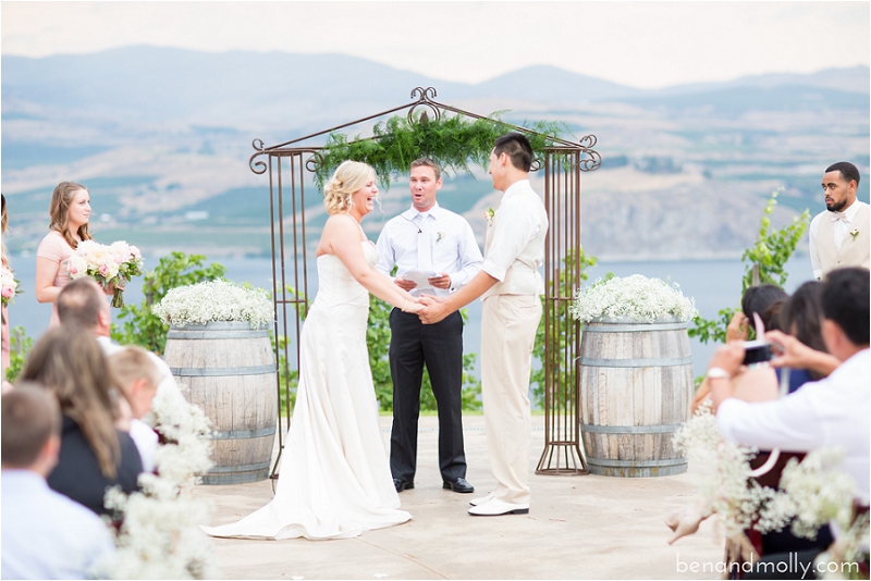 Lake Chelan wedding photographer photo (29)