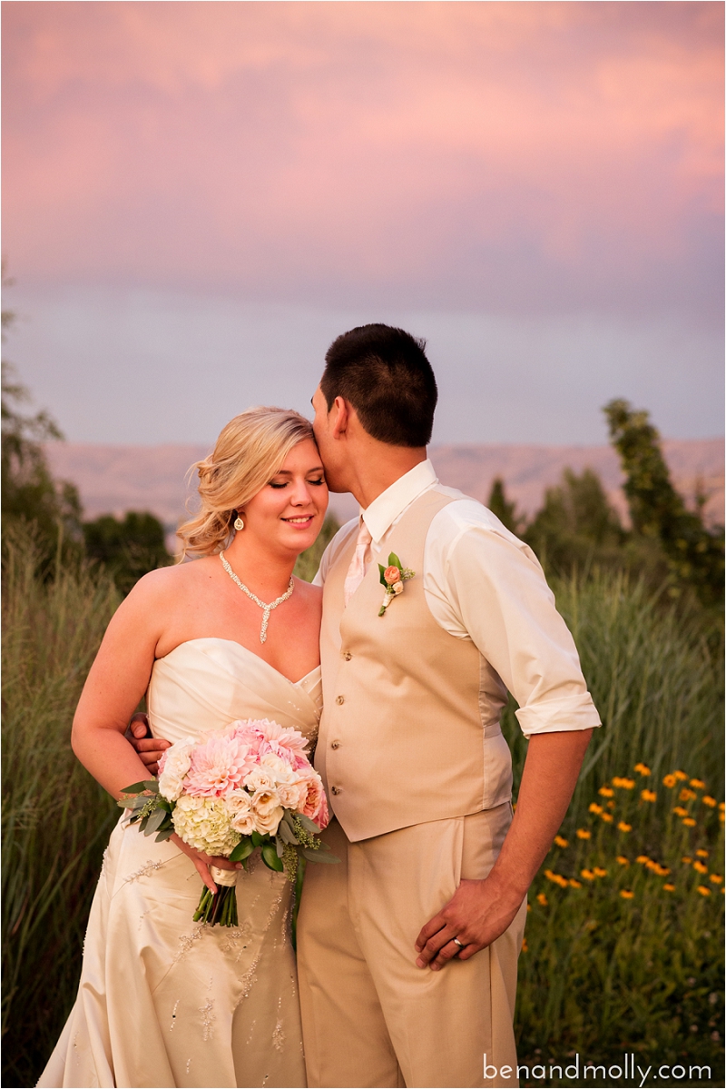 Lake Chelan wedding photographer photo (46)