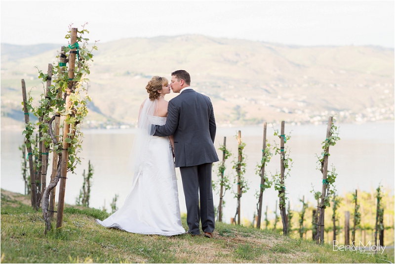 Lake Chelan wedding photographer photo (30)