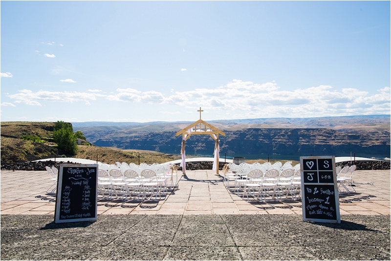 Cave B Winery Wedding Photographer photo (12)