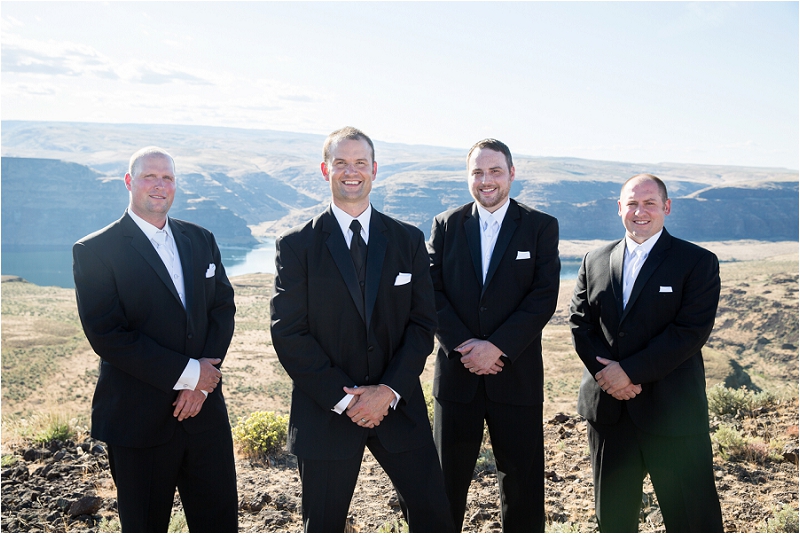 Cave B Winery Wedding Photographer photo (24)