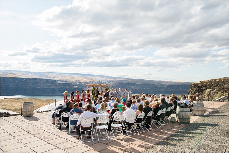 Cave B Winery Wedding Photographer Photo (13)