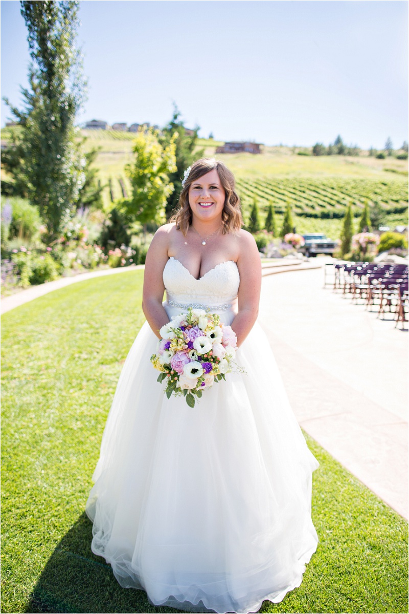 Lake Chelan Wedding Photographer Karma Vineyards (20)