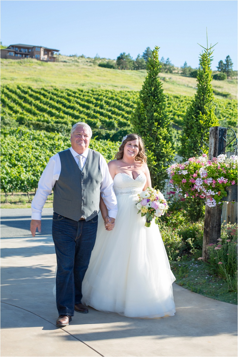 Lake Chelan Wedding Photographer Karma Vineyards (34)
