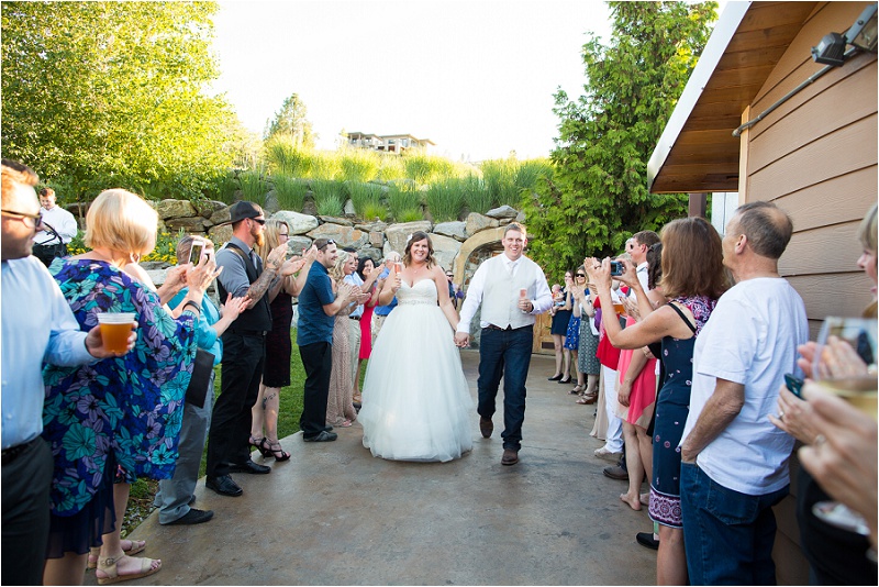 Lake Chelan Wedding Photographer Karma Vineyards (57)